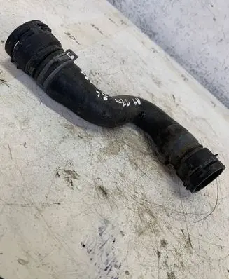 Audi A4 S4 B9 Engine coolant pipe/hose