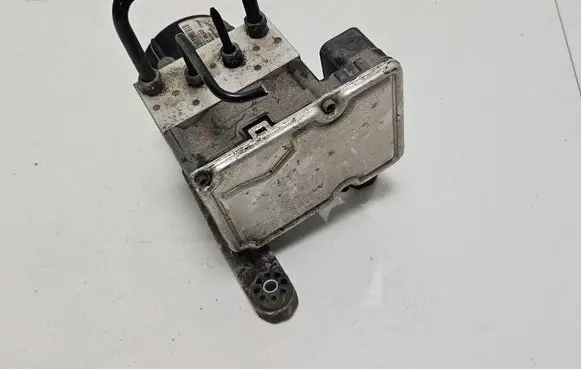 BMW X3 F25 ABS Pump 6852886 6852887 685288601
