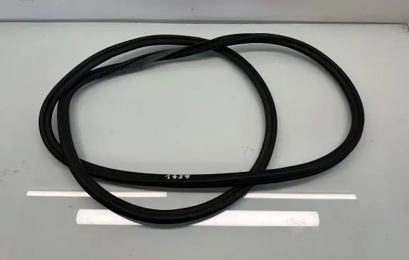 Front door rubber seal