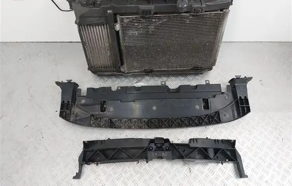 Citroen C3 Picasso Radiator support slam panel 9681810080