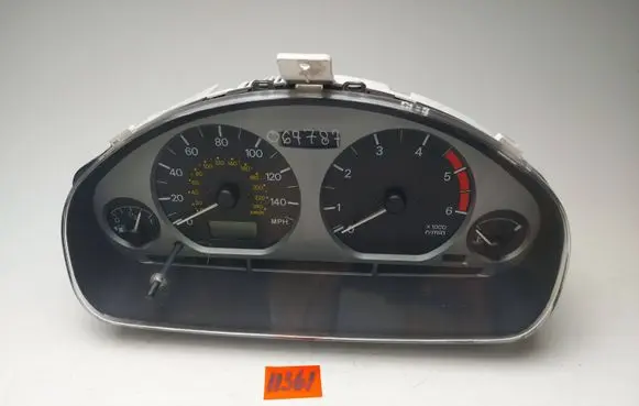Mitsubishi Carisma Speedometer (instrument cluster) MR916032 0P0264202