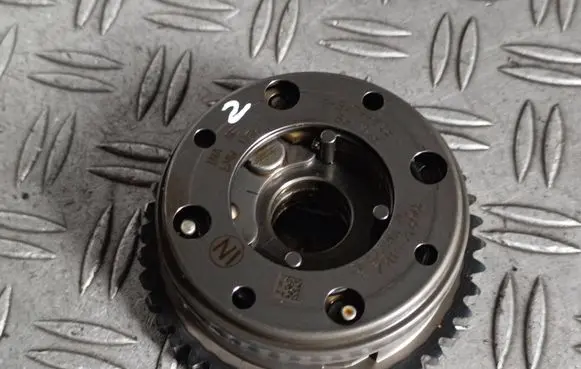 BMW M8 F91 F92 G14 G15 Camshaft pulley/ VANOS 8601046 34799306