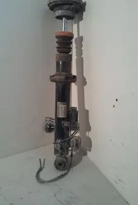 BMW 7 F01 F02 F03 F04 Rear shock absorber/damper 4065092