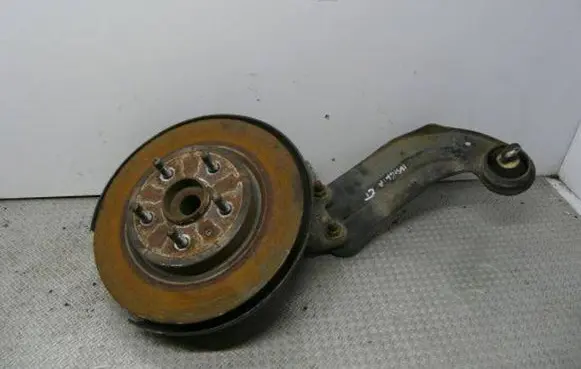 Opel Insignia A Rear wheel hub spindle/knuckle 