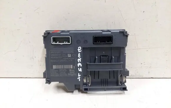 Renault Clio IV Ignition key card reader A2C30075400 A2C92561703 S180234012C