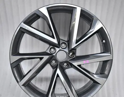 Skoda Kodiaq R20 alloy rim 