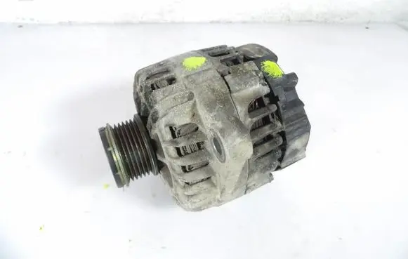Opel Insignia A Generator/alternator 13502582