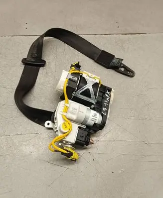 Audi A6 S6 C7 4G Front seatbelt 34075044C
