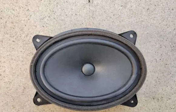 Subaru XV II Front door speaker
