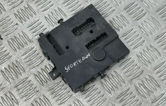Renault Twingo II BSM Control unit BCMX44L3 8200874483A