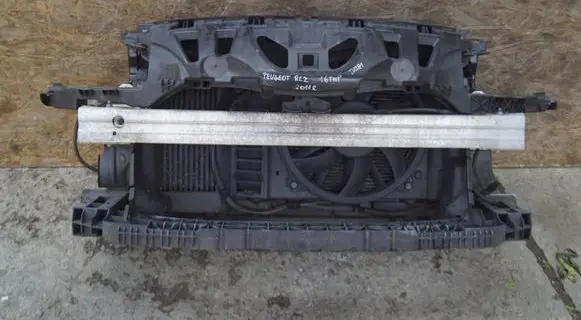 Peugeot RCZ Radiator support slam panel