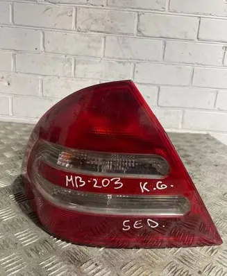 Mercedes-Benz C W203 Rear/tail lights