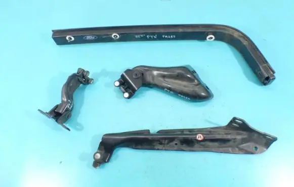 Ford Transit Courier Sliding door upper roller guide/hinge ET76-A25004-BD IMPRK1130121