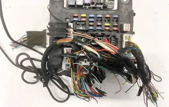 Mitsubishi Outlander Fuse box set 8637a318 519087902