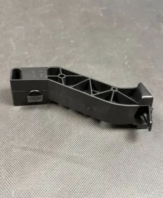 Mercedes-Benz Vito Viano W447 Front bumper mounting bracket A4478850118