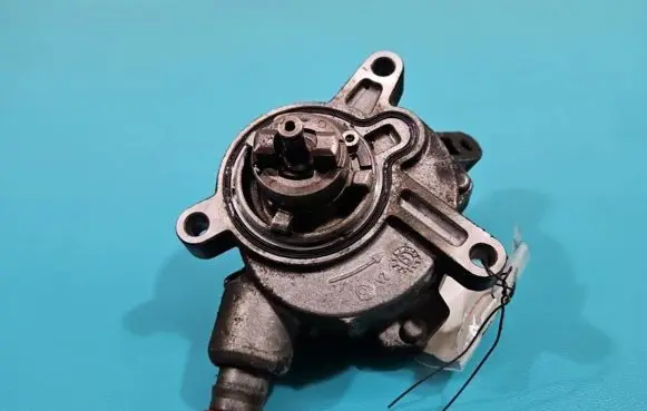 Volvo S60 Vacuum pump 30731825 IMPRK1392516