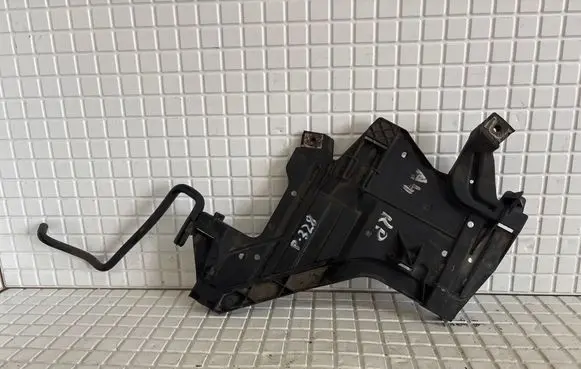 Audi A4 S4 B8 8K Headlight/headlamp mounting bracket 1301073033