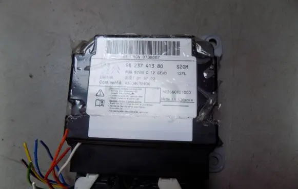 Citroen C5 Aircross Airbag control unit/module 9823741880 2019030810 A2C15940302