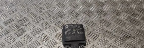 Dodge Durango Blind spot module 68265570AF