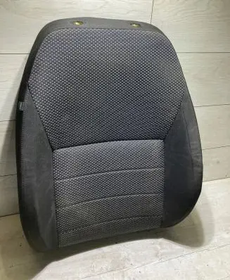 Skoda Octavia Mk3 (5E) Seat trim 5e08802fd