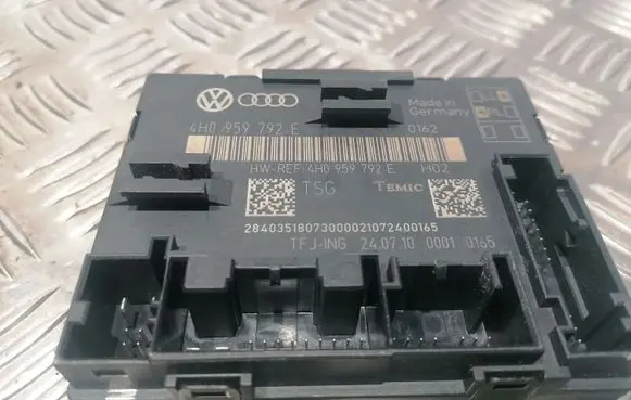 Audi A8 S8 D4 4H Door control unit/module 4H0959792E