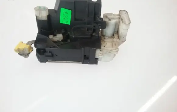 Renault Avantime Front door lock
