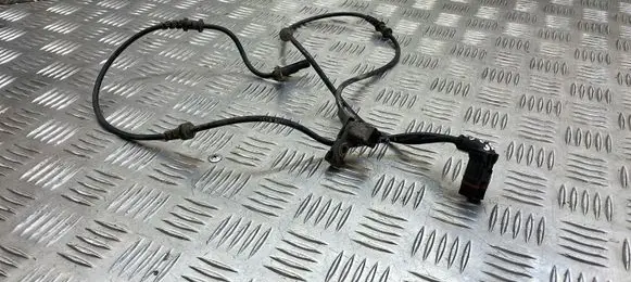 Mercedes-Benz C W204 Brake pads wear sensor A2045400005