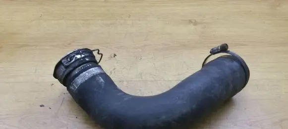 Toyota Avensis T250 Intercooler hose/pipe