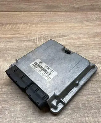 Volkswagen PASSAT B5 Engine control unit/module ECU 038906019A 0281001691