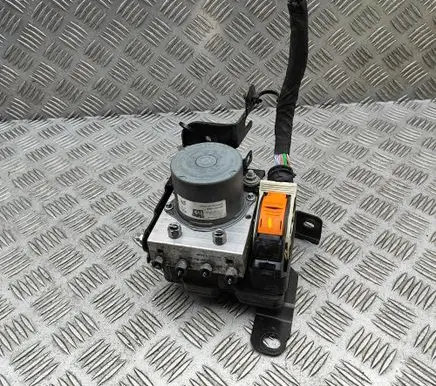 Peugeot 508 II ABS Pump 9829939880