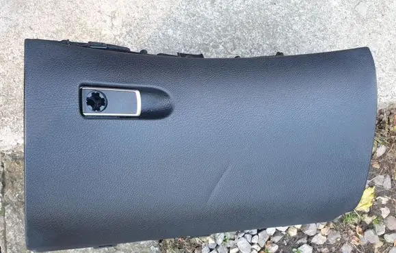 Mercedes-Benz E W213 Glove box A2136800091