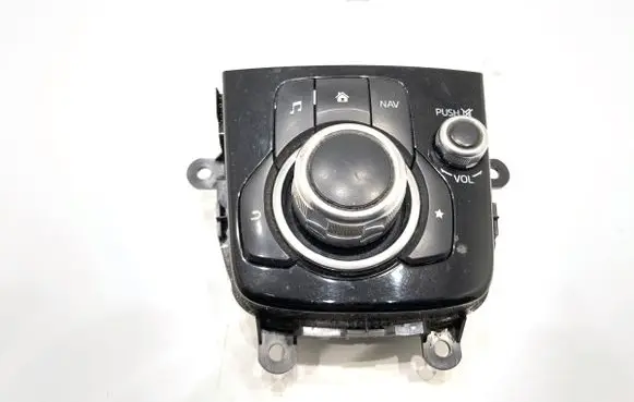 Mazda 3 II Radio/CD/DVD/GPS head unit BHN166CM0C