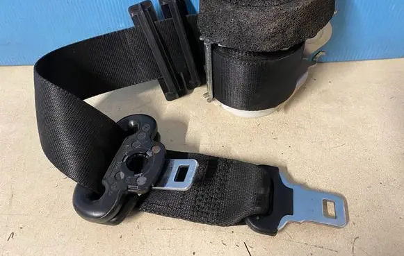 Ford S-MAX Rear seatbelt 6G9N611B68