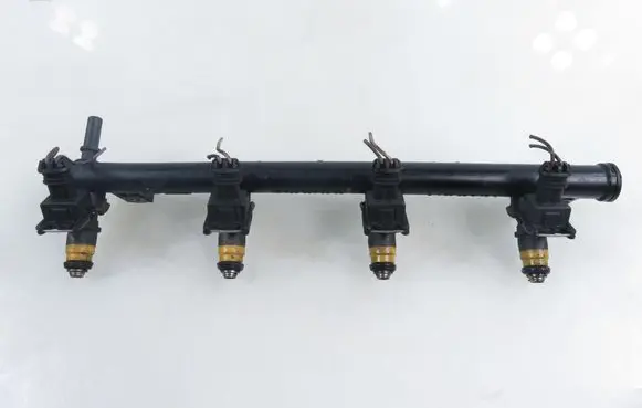 Renault Clio II Fuel main line pipe H029611 8200139674 ITGM60