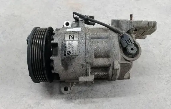 BMW 1 E81 E87 Air conditioning (A/C) compressor (pump) 6915380