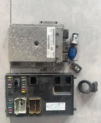 Ford Transit Engine control unit/module 6C11-12A650-AN 8C1T-14A073-BD