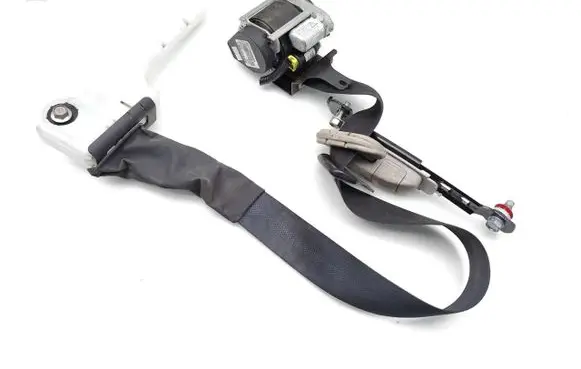 Nissan Pulsar Front seatbelt 627788900D