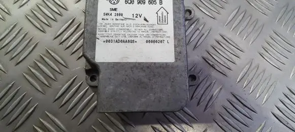 Volkswagen PASSAT B5.5 Airbag control unit/module 6q0909605b 5wk42869