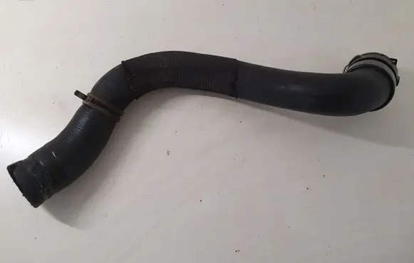 Opel Insignia A Engine coolant pipe/hose 13353318