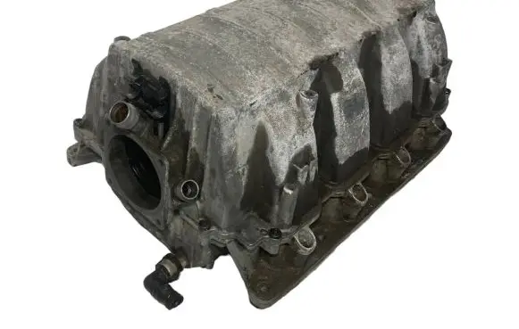 BMW 7 E65 E66 Intake manifold