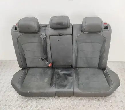 Volkswagen Arteon Rear seat 3G8885319D