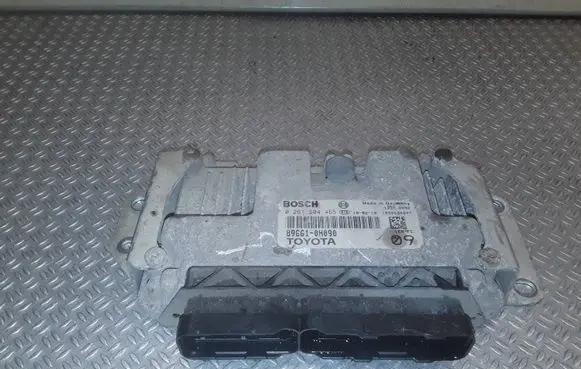 Toyota Aygo AB10 Engine control unit/module 0261S04465 896610H090