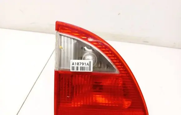 Ford Galaxy Tailgate rear/tail lights 7m3945257a