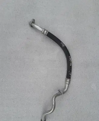 Renault Kadjar Air conditioning (A/C) pipe/hose 924804EA0B