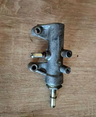 Fuel pressure sensor