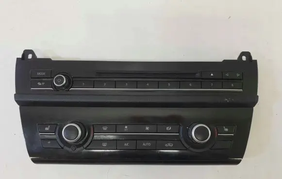 BMW 5 F10 F11 Climate control unit 9324317