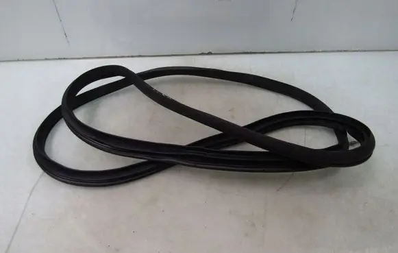 KIA Rio Rubber seal rear door 