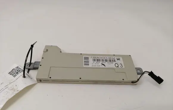 Mercedes-Benz C W203 Antenna control unit A2038201089