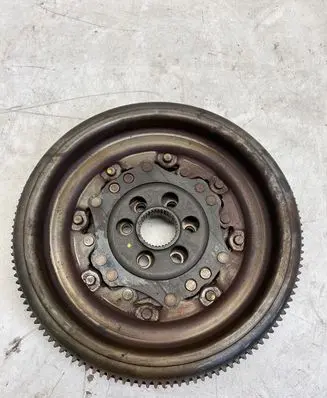 Volkswagen Touran II Flywheel 03L105266CM