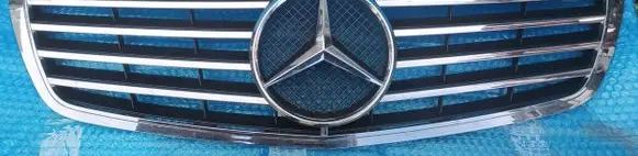 Mercedes-Benz S W221 ACC Distronic radar sensor grill/trim 